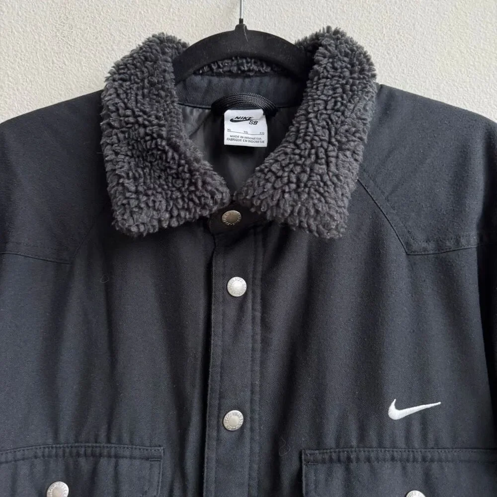 Nike SB Padded Flannel Quilted Barn Jacket Coat Black DQ6328-410 Mens Size XL